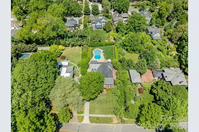 714 Edgehill Road N, Charlotte, NC 28207 - Photo 45