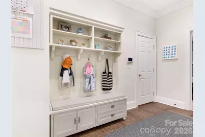 714 Edgehill Road N, Charlotte, NC 28207 - Photo 21