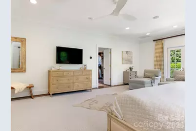 714 Edgehill Road N, Charlotte, NC 28207 - Photo 23