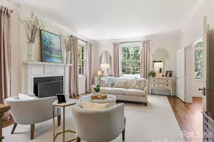 714 Edgehill Rd N, Charlotte, NC 28207 - Photo 5