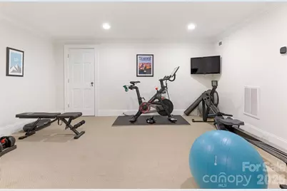714 Edgehill Road N, Charlotte, NC 28207 - Photo 37