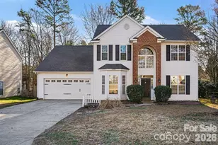 10317 Stoneykirk Ln, Charlotte, NC 28269 - Photo 1