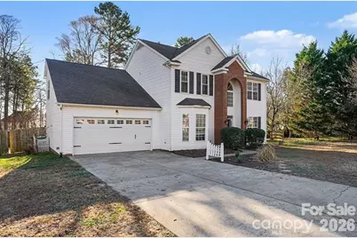 10317 Stoneykirk Lane, Charlotte, NC 28269 - Photo 3
