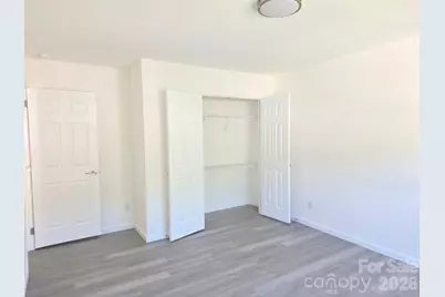 10317 Stoneykirk Lane, Charlotte, NC 28269 - Photo 25