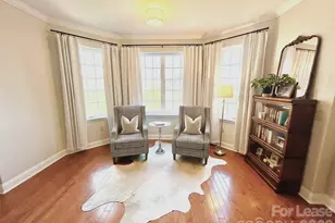 300 W 5th St, Charlotte, NC 28202 - Photo 5