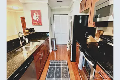 300 W 5th Street #412, Charlotte, NC 28202 - Photo 3