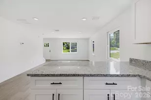 244 S Caldwell Ave, Conover, NC 28613 - Photo 9