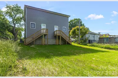 244 S Caldwell Avenue, Conover, NC 28613 - Photo 15