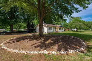 4300 Dowling Dr, Charlotte, NC 28205 - Photo 19