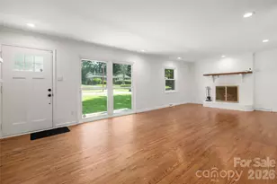 4300 Dowling Dr, Charlotte, NC 28205 - Photo 3