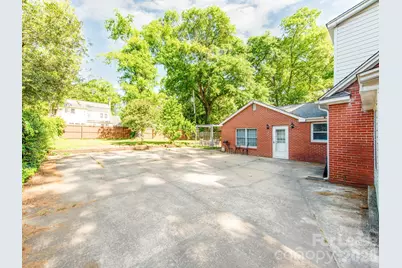 1209 Oakwood Avenue, Gastonia, NC 28052 - Photo 29
