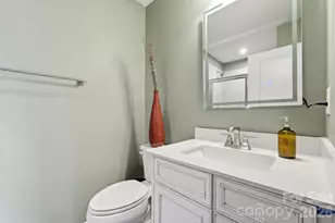 804 Broad River Ln, Charlotte, NC 28211 - Photo 23