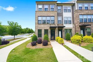 804 Broad River Ln, Charlotte, NC 28211 - Photo 1