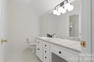 10205 Balmoral Cir, Charlotte, NC 28210 - Photo 41