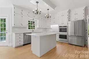 10205 Balmoral Cir, Charlotte, NC 28210 - Photo 13