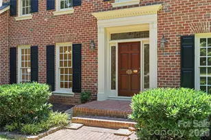 10205 Balmoral Cir, Charlotte, NC 28210 - Photo 3