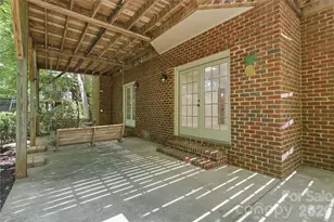 10205 Balmoral Cir, Charlotte, NC 28210 - Photo 37