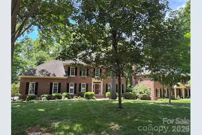 10205 Balmoral Circle, Charlotte, NC 28210 - Photo 5