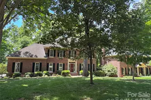 10205 Balmoral Cir, Charlotte, NC 28210 - Photo 5