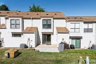 11017 Carmel Crossing Rd, Charlotte, NC 28226 - Photo 15