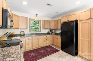 500 Winter Star Rd, Burnsville, NC 28714 - Photo 19