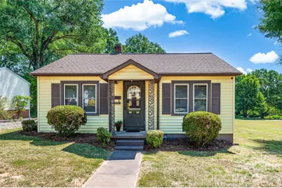 320 Cook Street, Mooresville, NC 28115 - Photo 1