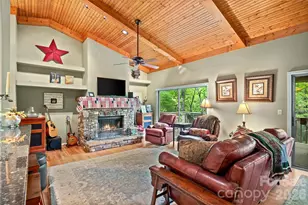 560 Toxaway Ct, Lake Toxaway, NC 28747 - Photo 7