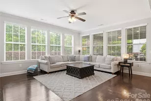 13034 Horned Lark Dr, Charlotte, NC 28278 - Photo 11