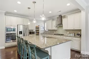 13034 Horned Lark Dr, Charlotte, NC 28278 - Photo 9