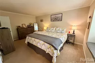 3100 Heathstead Place, Charlotte, NC 28210 - Photo 17