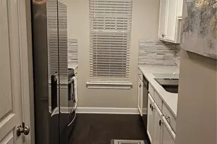 18605 Ruffner Dr, Cornelius, NC 28031 - Photo 5