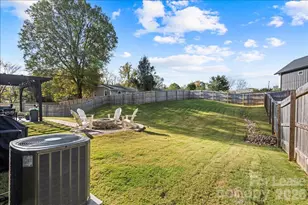 5908 Pepper Bush Ln, Charlotte, NC 28212 - Photo 23