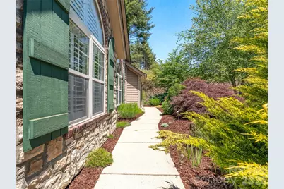 60 Mountain Meadow Circle #E2, Weaverville, NC 28787 - Photo 5