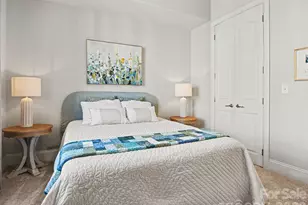 4625 Piedmont Row Dr, Charlotte, NC 28210 - Photo 17