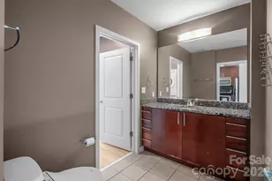 210 N Church St, Charlotte, NC 28202 - Photo 9