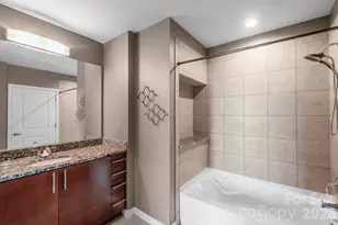 210 N Church St, Charlotte, NC 28202 - Photo 11