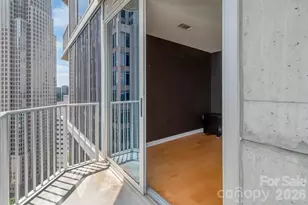 210 N Church St, Charlotte, NC 28202 - Photo 21