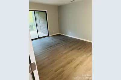 8029 Cedar Glen Drive, Charlotte, NC 28212 - Photo 19