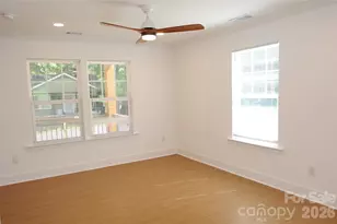 105 W 6th Ave, Gastonia, NC 28052 - Photo 21