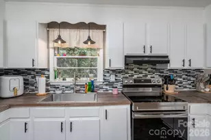 636 Poplar Dr, Shelby, NC 28152 - Photo 13