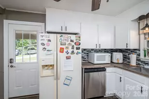 636 Poplar Dr, Shelby, NC 28152 - Photo 15