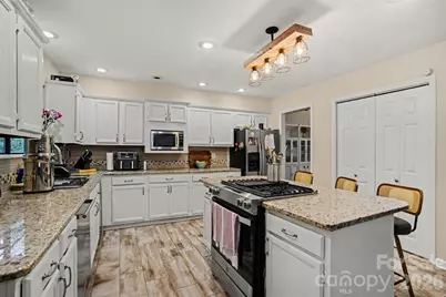 14522 Harbor Estate Road, Charlotte, NC 28278 - Photo 9