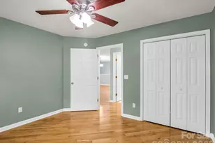 4 Rathfarnham Rd, Asheville, NC 28803 - Photo 21