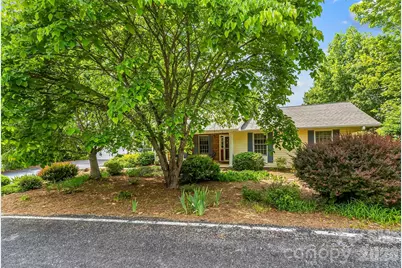 120 Eagle Rock Trail, Hendersonville, NC 28739 - Photo 33