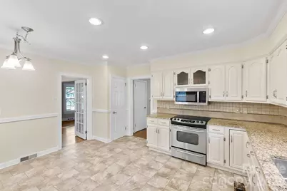 5430 Finsbury Place, Charlotte, NC 28211 - Photo 21