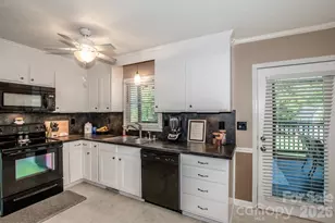 2426 Ashford Dr, Newton, NC 28658 - Photo 13