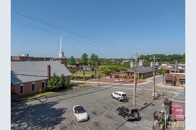 138 E Main Street, Forest City, NC 28043 - Photo 43