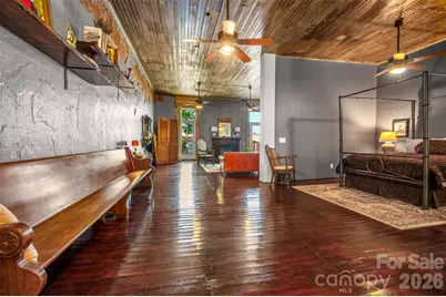 138 E Main Street, Forest City, NC 28043 - Photo 23
