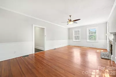 503 E Broad Street, Statesville, NC 28677 - Photo 29