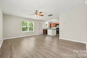 6532 Pennacook Dr, Charlotte, NC 28214 - Photo 3